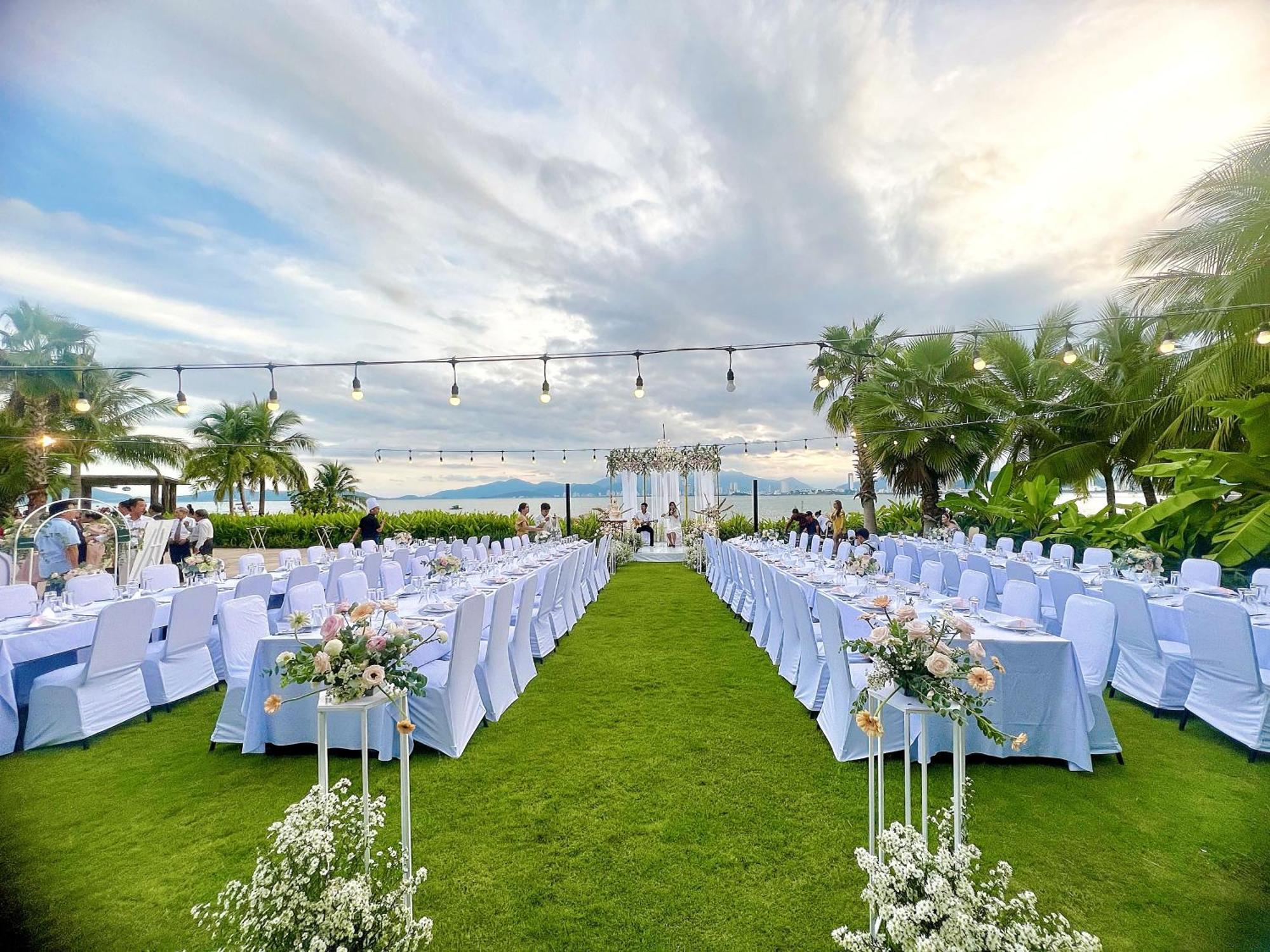 Alibu Resort Nha Trang Buitenkant foto